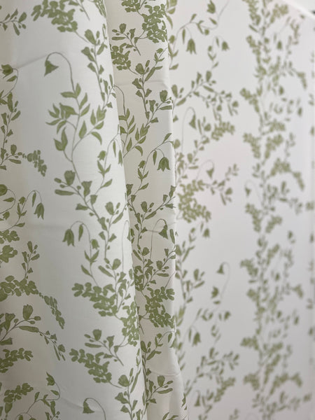 Ruth in Green- Wallpaper